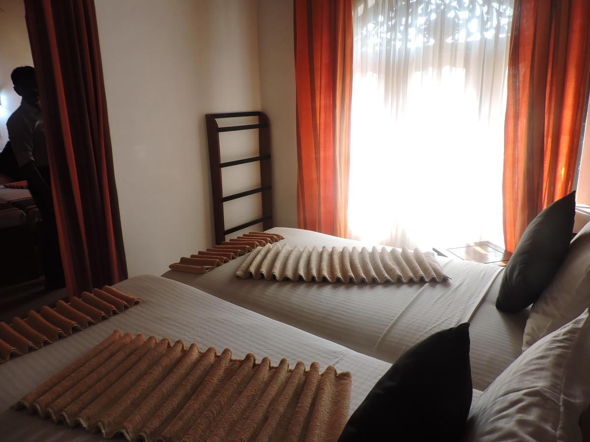 Samaya Beach Hotel Унаватуна Экстерьер фото